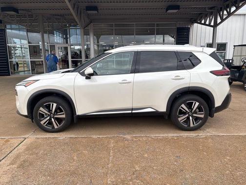 2021 Nissan Rogue SL