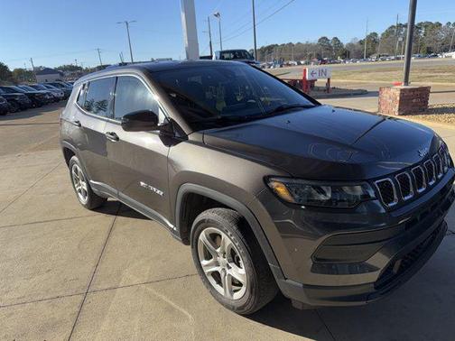 2023 Jeep Compass Sport