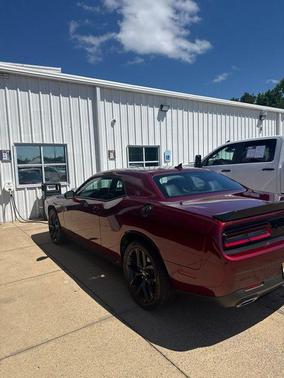 Octane Red Pearlcoat 2023 Dodge Challenger SXT