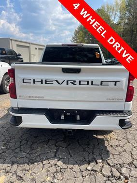 2022 Chevrolet Silverado 1500 Custom