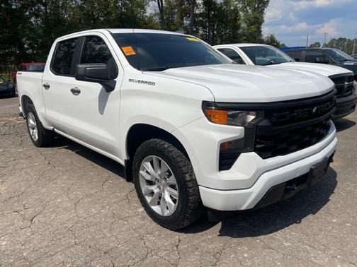 2022 Chevrolet Silverado 1500 Custom