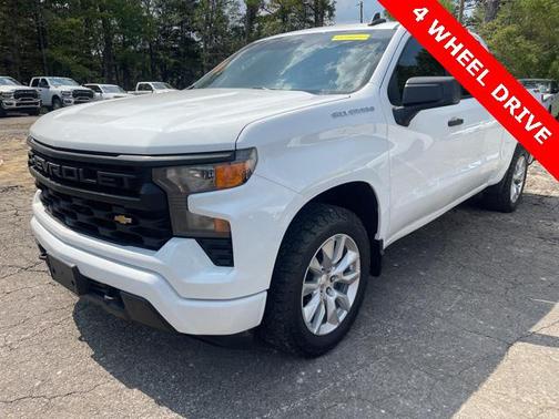 2022 Chevrolet Silverado 1500 Custom