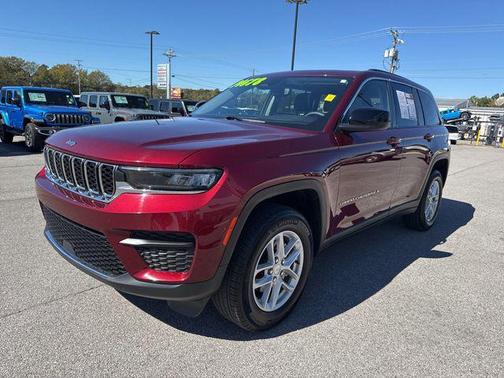 2023 Jeep Grand Cherokee Laredo