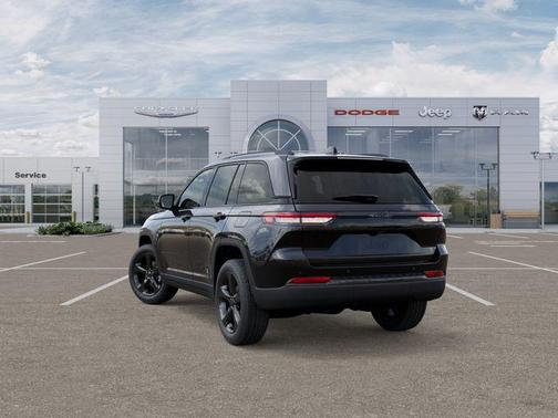 2025 Jeep Grand Cherokee Altitude