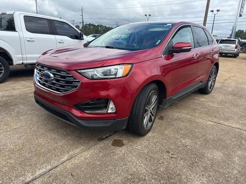 2020 Ford Edge Titanium