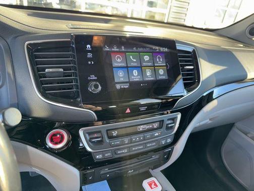 2021 Honda Pilot Touring 8-Passenger