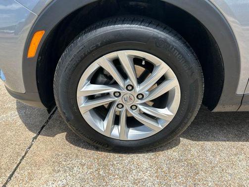 Moonstone Gray Metallic 2025 Buick Envista Preferred FWD