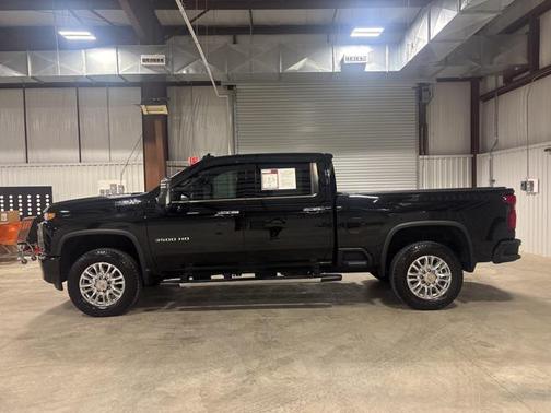 2022 Chevrolet Silverado 3500 High Country