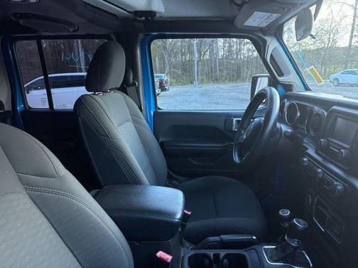 Hydro Blue Pearlcoat 2020 Jeep Gladiator Sport