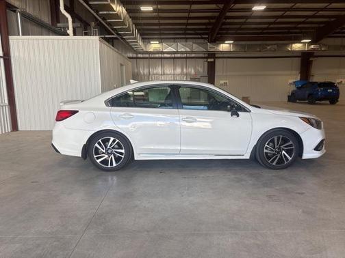 2018 Subaru Legacy Sport