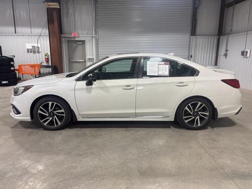 2018 Subaru Legacy Sport