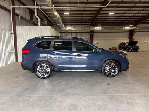 2023 Subaru Ascent Limited 8-Passenger
