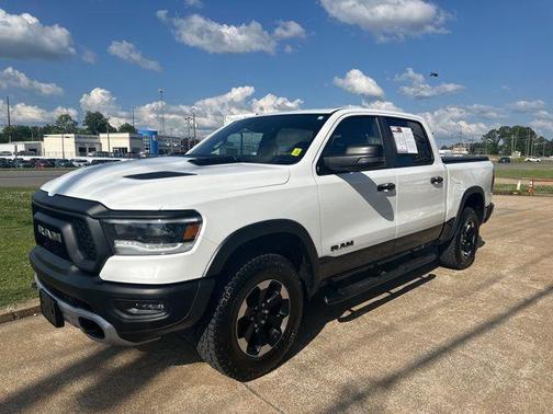 Bright White Clearcoat 2024 RAM 1500 Rebel