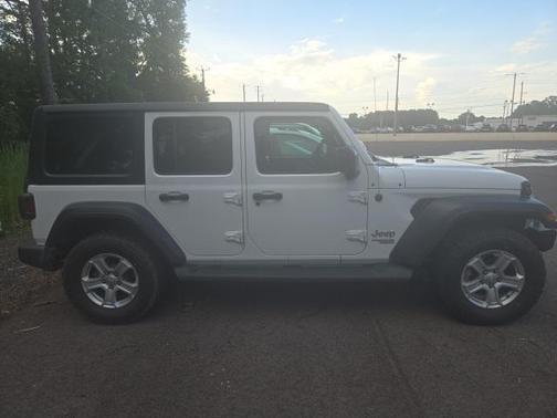 2020 Jeep Wrangler Unlimited Sport