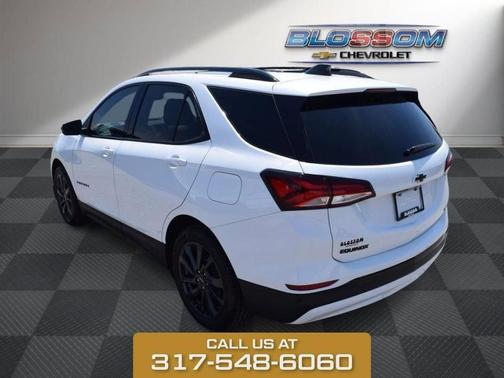 Summit White 2024 Chevrolet Equinox RS