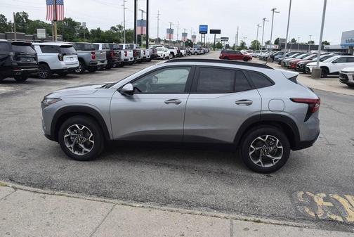 Sterling 2026 Chevrolet Trax LT