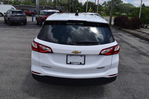 Summit White 2021 Chevrolet Equinox LS