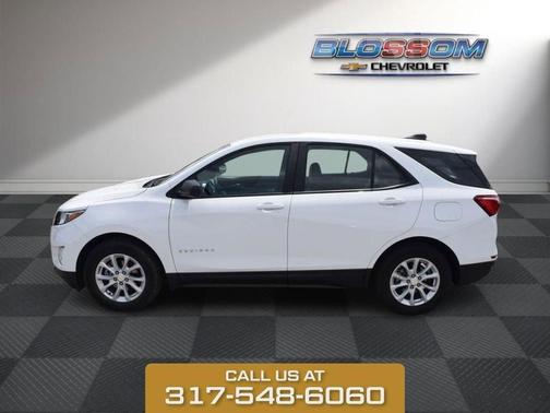 Summit White 2021 Chevrolet Equinox LS