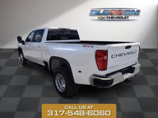 2026 Chevrolet Silverado 3500 LT