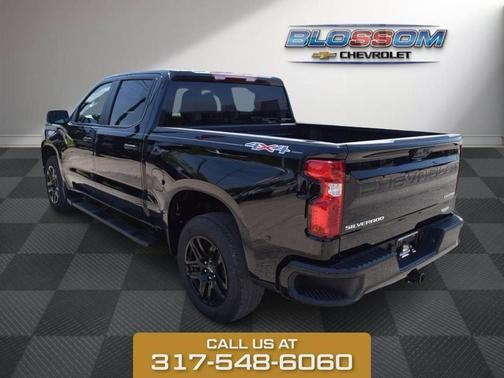 Black 2026 Chevrolet Silverado 1500 Custom