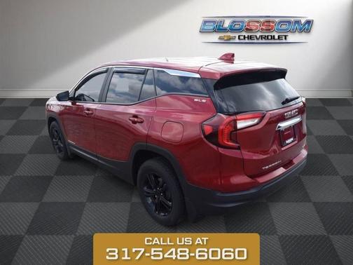 Cayenne Red 2022 GMC Terrain SLE