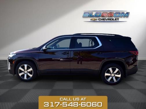 2022 Chevrolet Traverse LT Leather