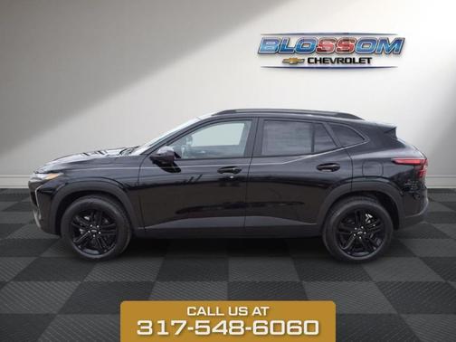 Black 2026 Chevrolet Trax ACTIV