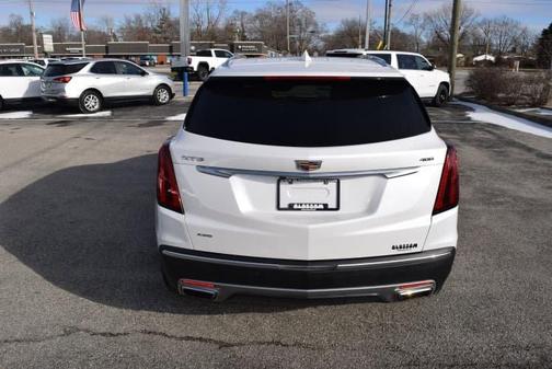 2023 Cadillac XT5 Premium Luxury