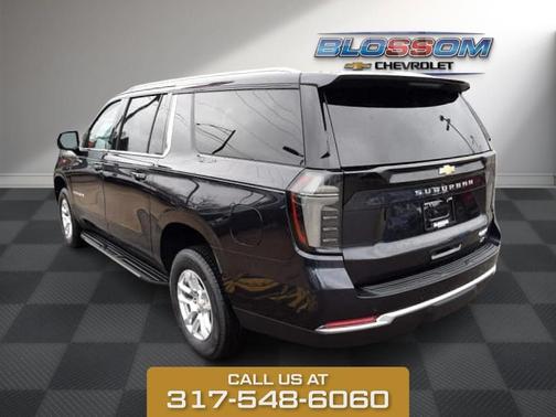 2026 Chevrolet Suburban LT