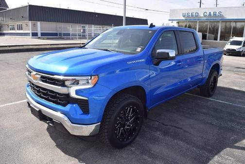 2025 Chevrolet Silverado 1500 LT