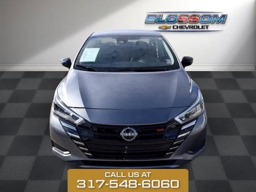 2025 Nissan Versa 1.6 SR