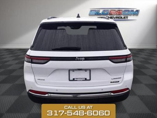 2023 Jeep Grand Cherokee Laredo
