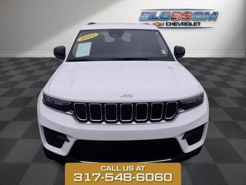 2023 Jeep Grand Cherokee Laredo