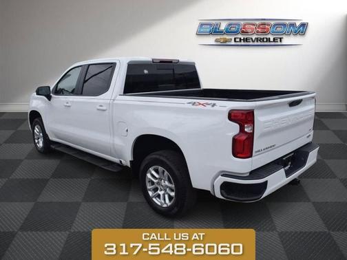 Summit White 2026 Chevrolet Silverado 1500 RST