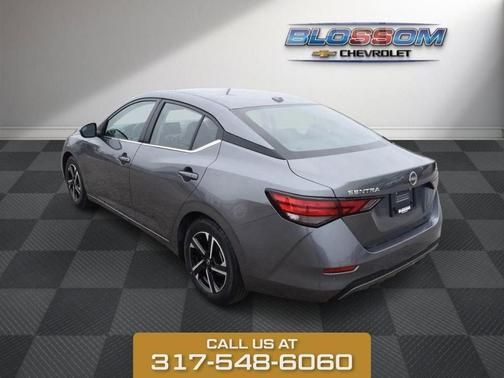 Gun Metallic 2024 Nissan Sentra SV