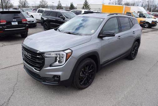 Sterling 2023 GMC Terrain SLT