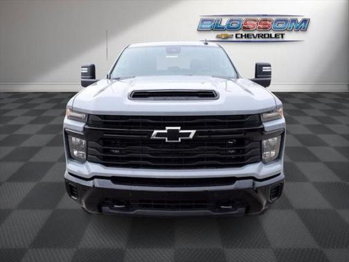 2025 Chevrolet Silverado 2500 Custom