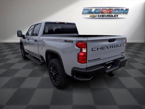 2025 Chevrolet Silverado 2500 Custom