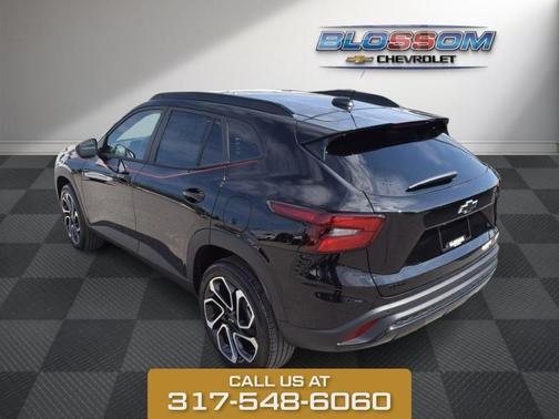Black 2026 Chevrolet Trax 2RS