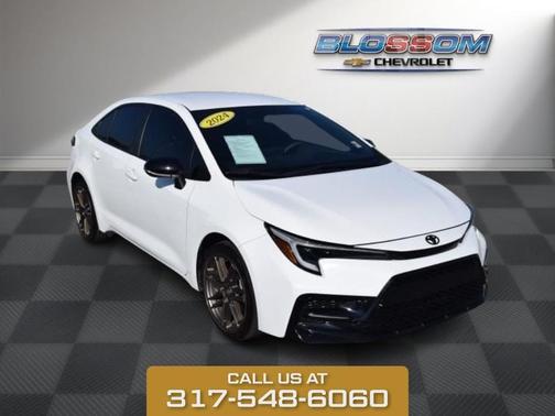 2024 Toyota Corolla SE Nightshade