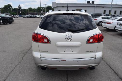 White Diamond Clearcoat 2012 Buick Enclave Leather
