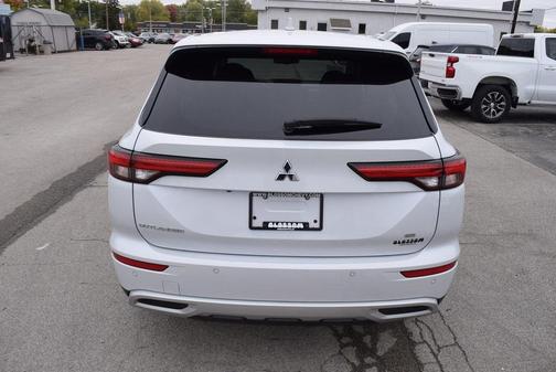 2024 Mitsubishi Outlander SE 2.5 2WD
