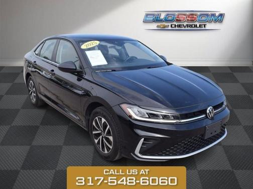 Deep Black Pearl Effect 2025 Volkswagen Jetta 1.5T S