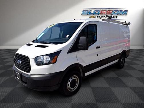 2019 Ford Transit-250 Base
