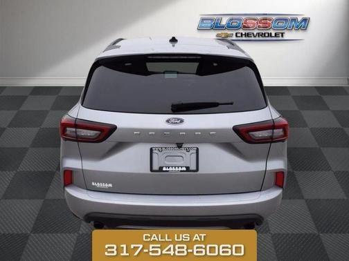 Silver Metallic 2024 Ford Escape ST-Line