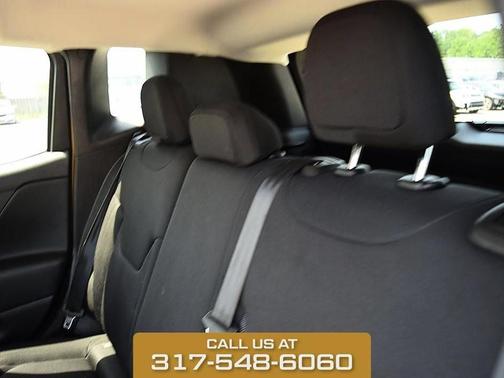 Solar Yellow Clearcoat 2023 Jeep Renegade Latitude