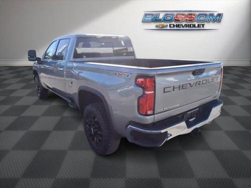 2025 Chevrolet Silverado 2500 LTZ