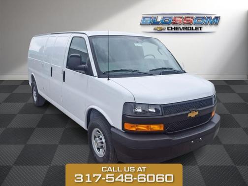 Summit White 2026 Chevrolet Express 2500 Work Van