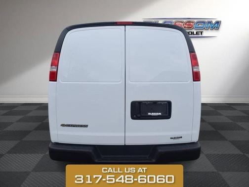 Summit White 2026 Chevrolet Express 2500 Work Van