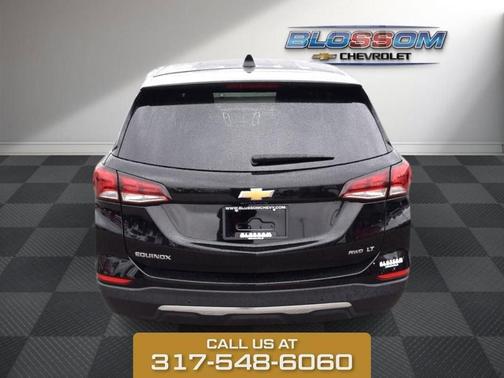 Black Metallic 2024 Chevrolet Equinox LT